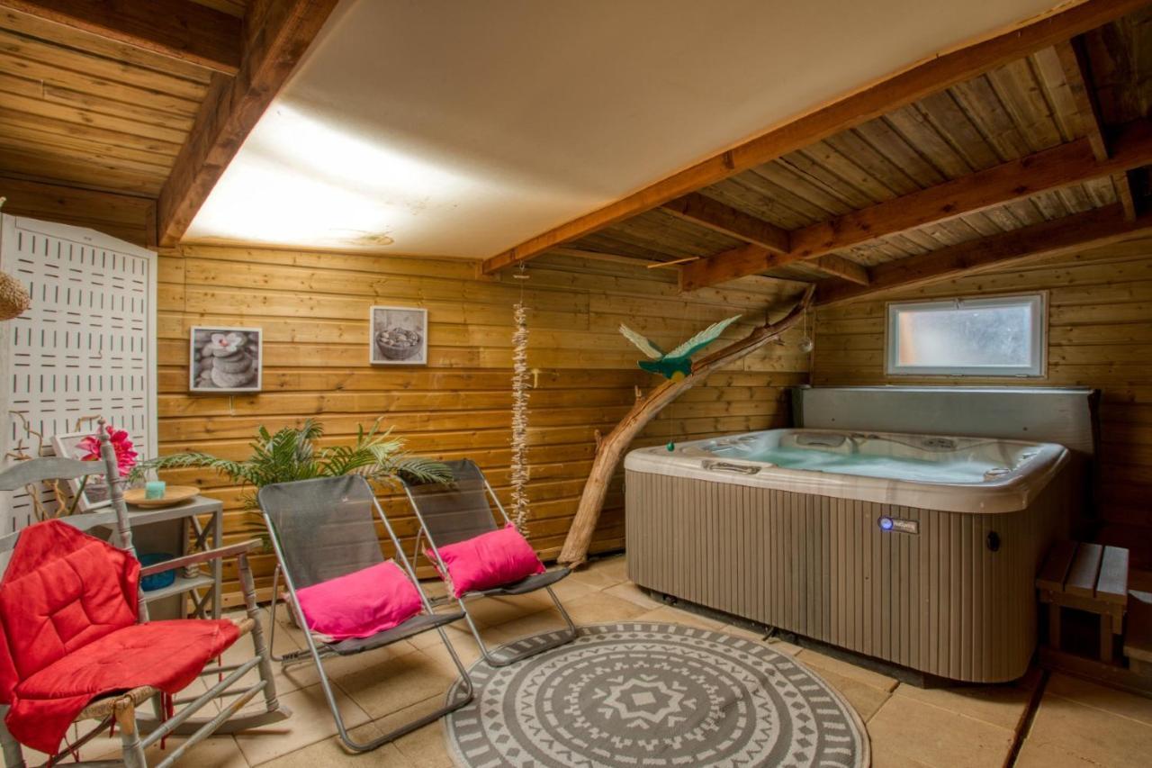 Le Moulin Du Bleufond Hotel Montignac-Lascaux Ngoại thất bức ảnh